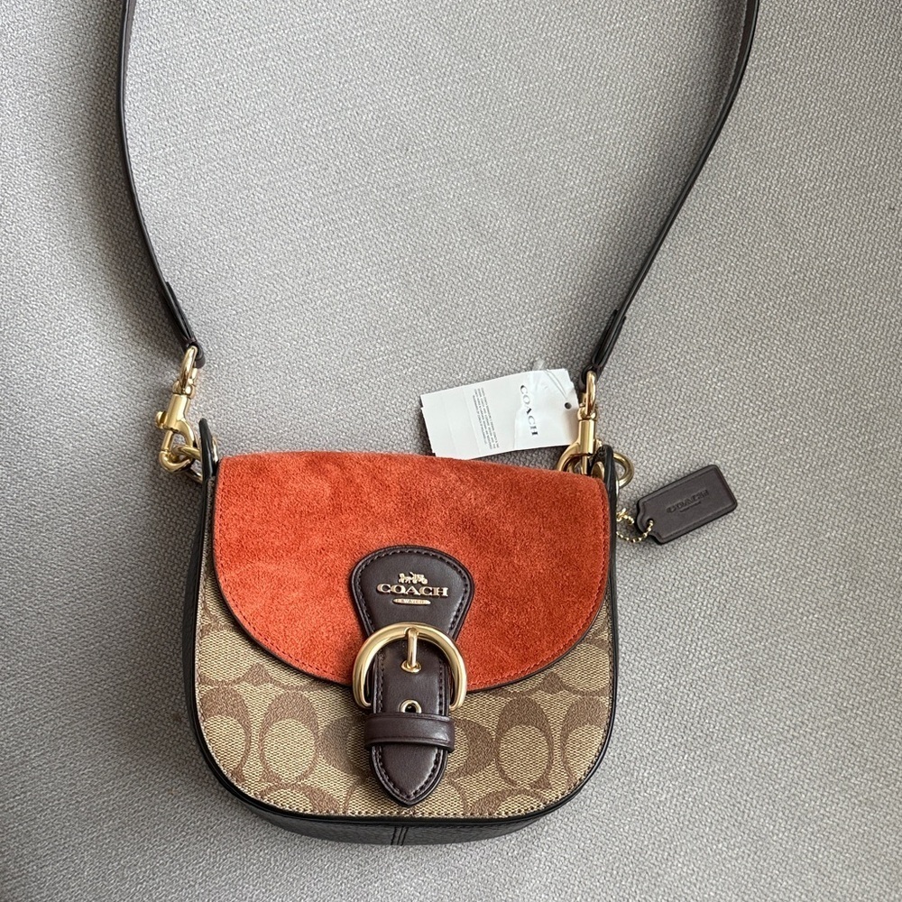 Coach. Kleo bag Signature Canvas Suede